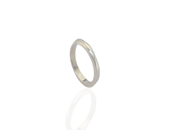 mobius wedding band in silver