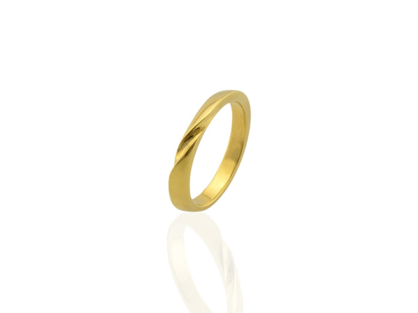 Mobius ring