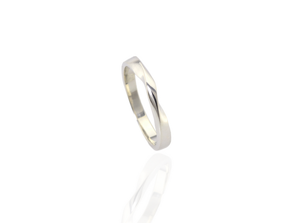 Silver mobius ring
