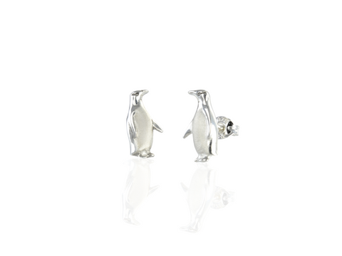 penguin hoiho stud earrings in silver